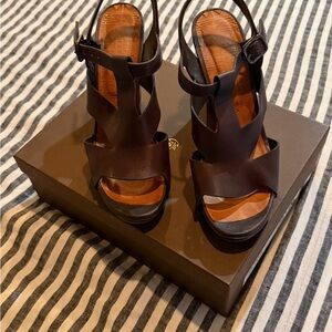 Chie Mihara Dark Brown Women's Sandals - new in box